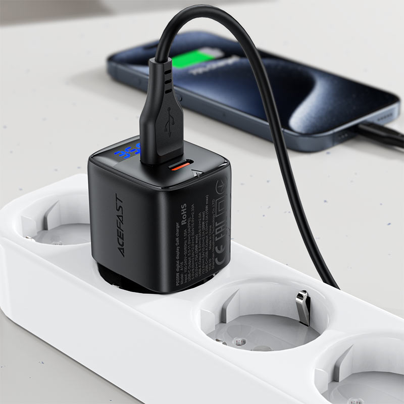 Cargador GaN 35W USB-C + USB-A con Pantalla LED Digital Acefast A116 — a116 charging